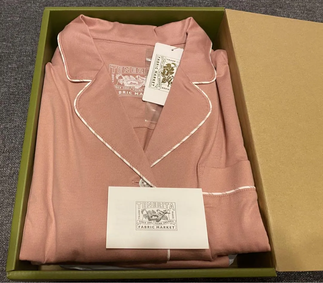 【新品未使用】テネリータ\u3000パジャマ\u3000レディース\u3000Mサイズ