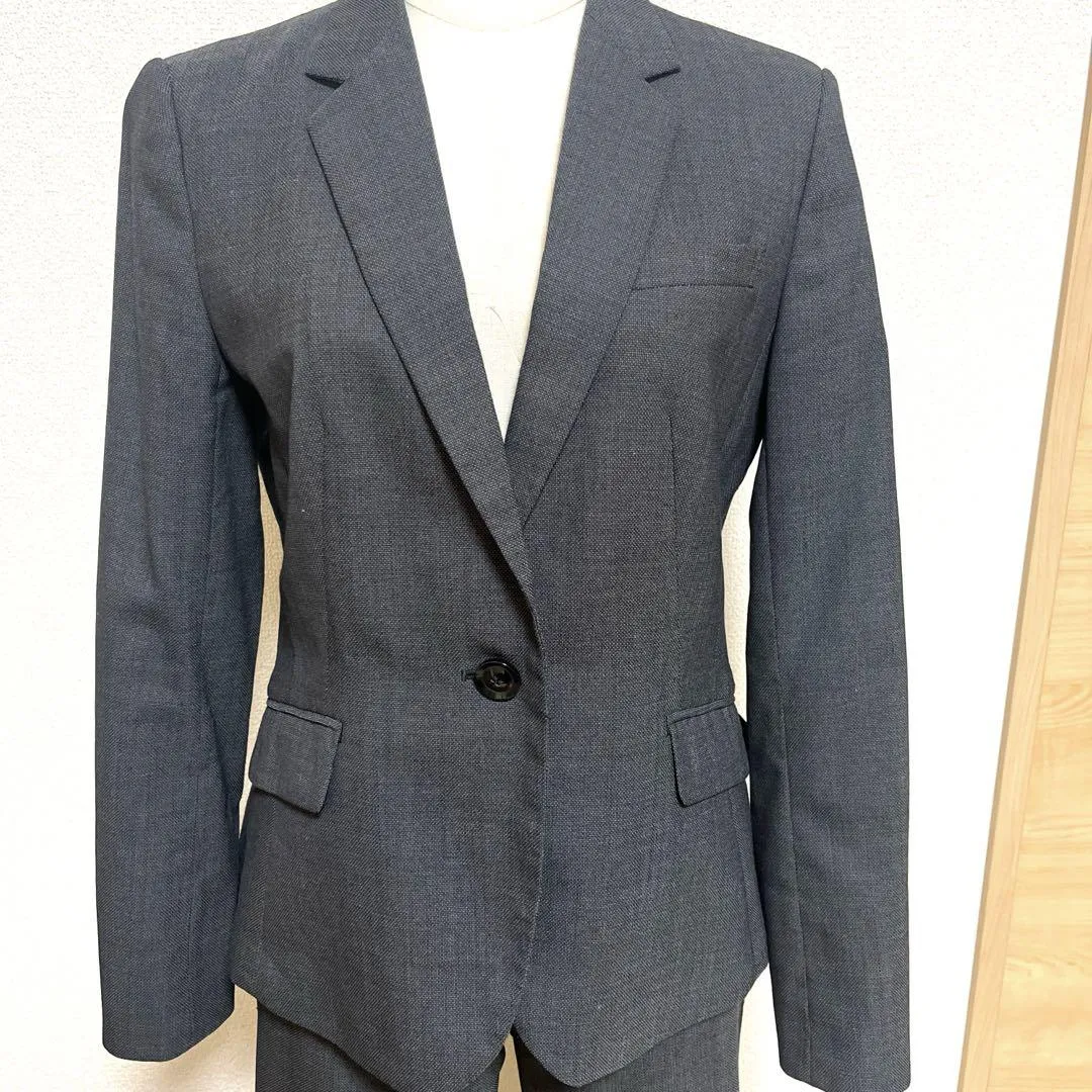 美品\u3000LES MUESパンツスーツセット\u3000グレー