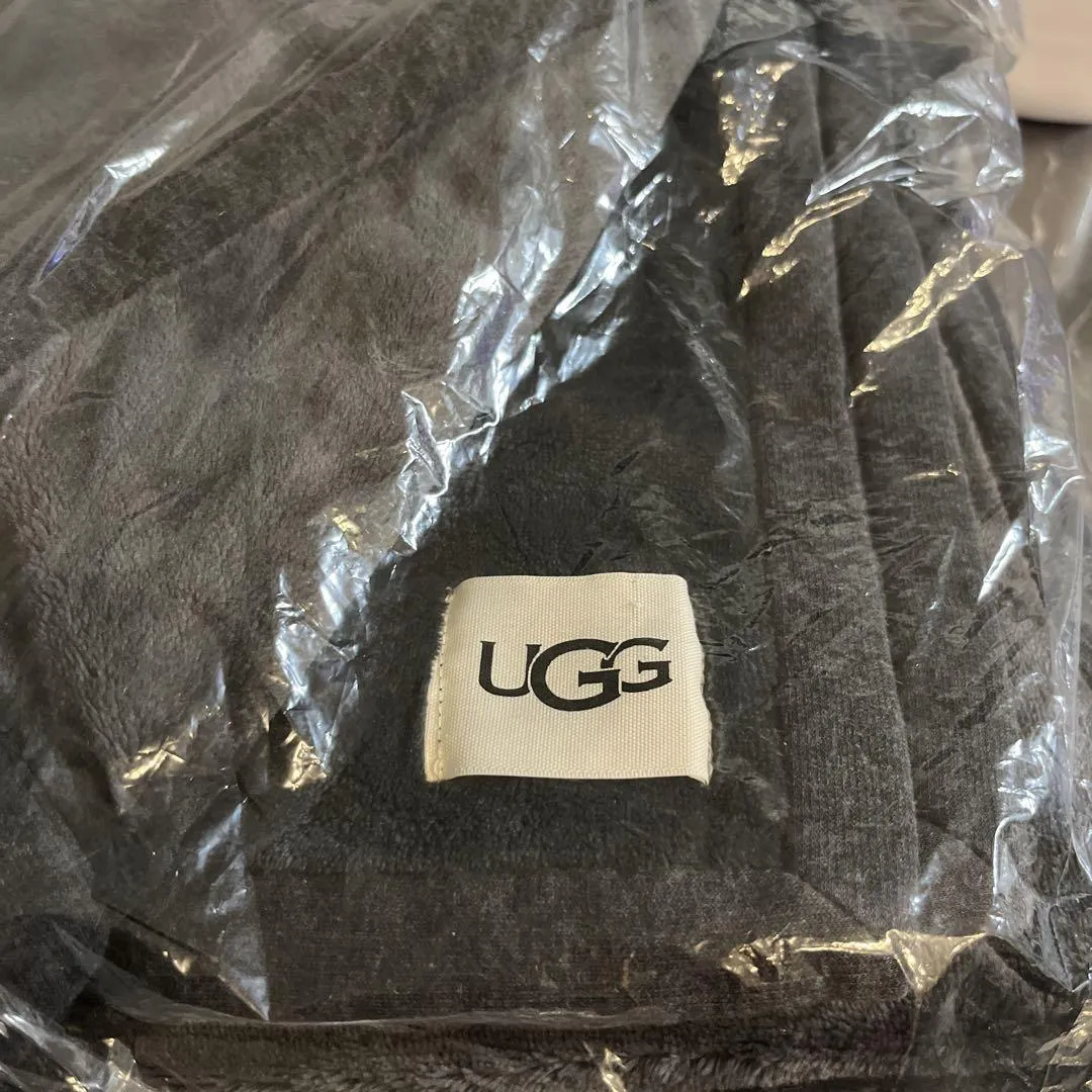 UGGシングル毛布\u3000お値下げしました！