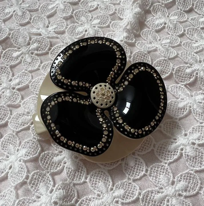 値下げしました！\u3000アレクサンドル\u3000ドゥ\u3000パリ\u3000カメリア\u3000バレッタ